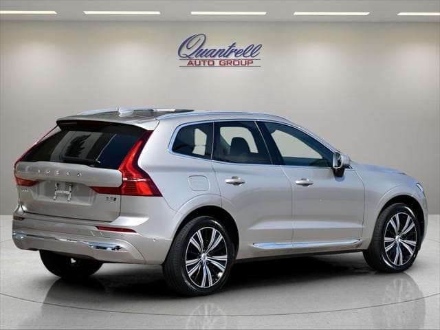 2023 Volvo XC60 SUV in Bright Dusk Metallic thumbnail 4