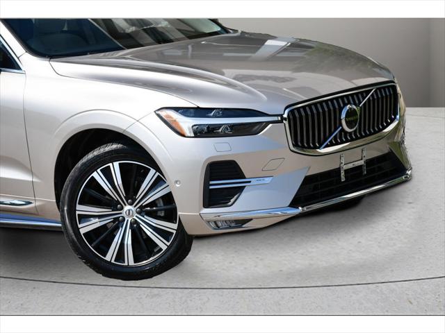 2023 Volvo XC60 SUV in Bright Dusk Metallic thumbnail 10