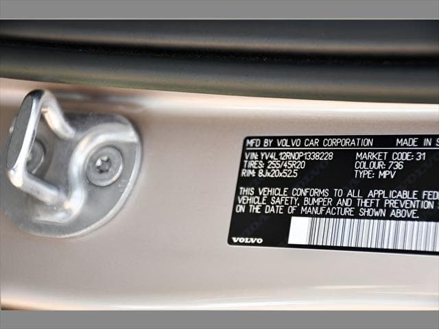 2023 Volvo XC60 SUV in Bright Dusk Metallic thumbnail 29