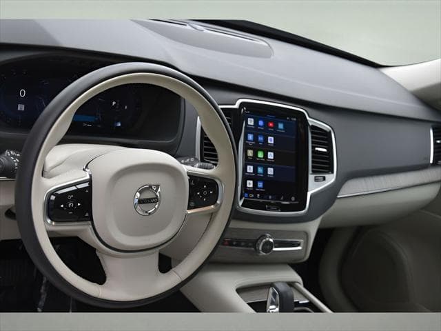 2024 Volvo XC90 SUV in Denim Blue Metallic thumbnail 11