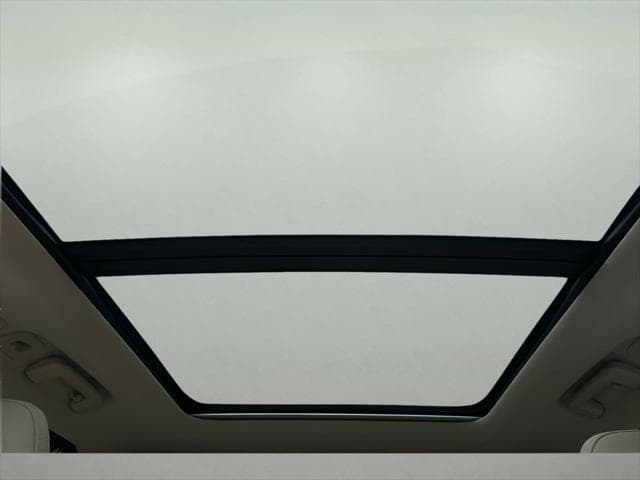 2024 Volvo XC90 SUV in Denim Blue Metallic thumbnail 13