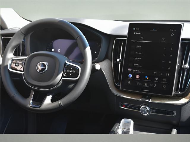2026 Volvo XC60 SUV in Aurora Silver thumbnail 17