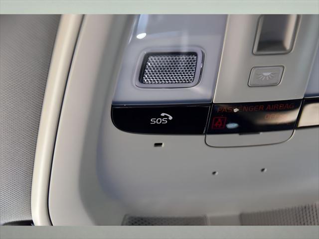 2026 Volvo XC60 SUV in Aurora Silver - Image 39