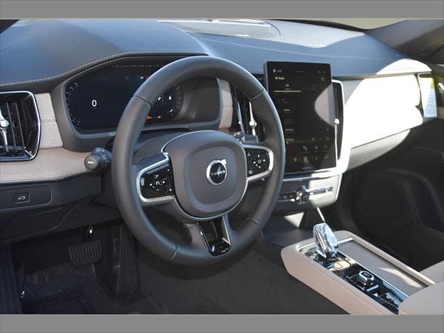 2026 Volvo XC90 SUV in Vapour Grey Metallic thumbnail 11