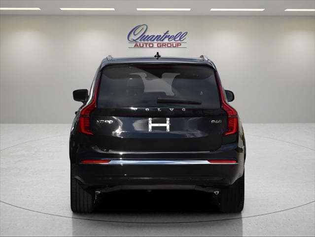 2026 Volvo XC90 SUV in Onyx Black Metallic thumbnail 5