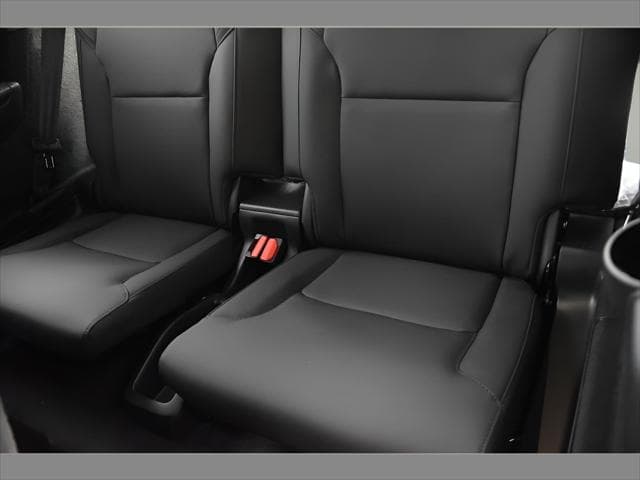 2026 Volvo XC90 SUV in Onyx Black Metallic thumbnail 12