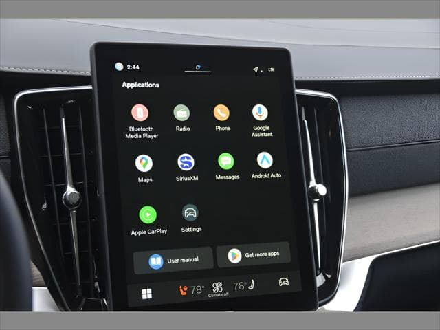 2026 Volvo XC90 SUV in Onyx Black Metallic thumbnail 16