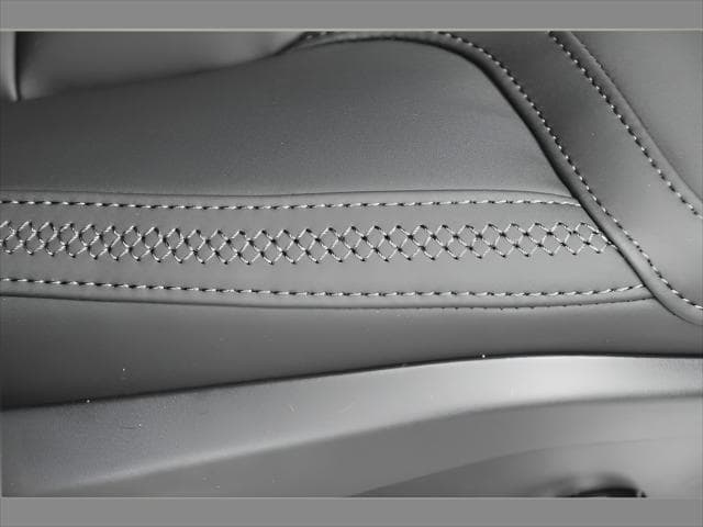 2026 Volvo XC90 SUV in Onyx Black Metallic thumbnail 30