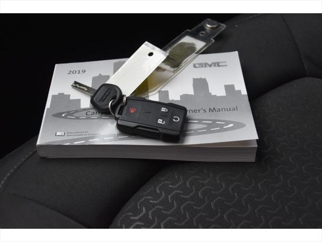 2019 GMC Canyon Truck in Summit White thumbnail 33