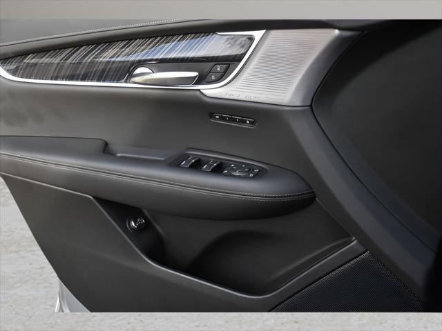 2025 Cadillac XT6 SUV in Argent Silver Metallic thumbnail 27