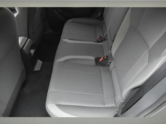 2025 Subaru Crosstrek SUV in Crystal White Pearl thumbnail 15