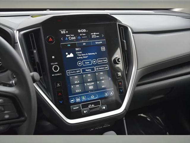 2025 Subaru Crosstrek SUV in Crystal White Pearl thumbnail 19