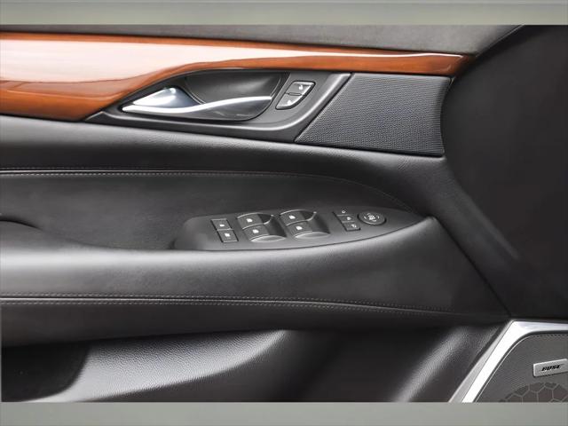 2019 Cadillac Escalade ESV SUV in Black Raven thumbnail 29