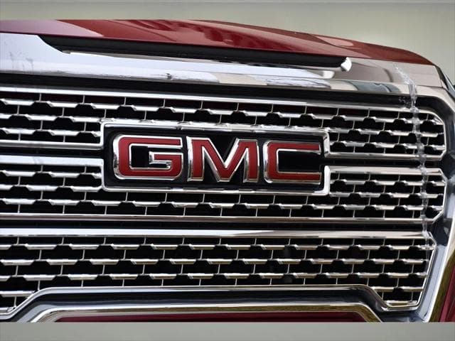 2021 GMC Sierra 1500 Truck in Cayenne Red Tintcoat thumbnail 12