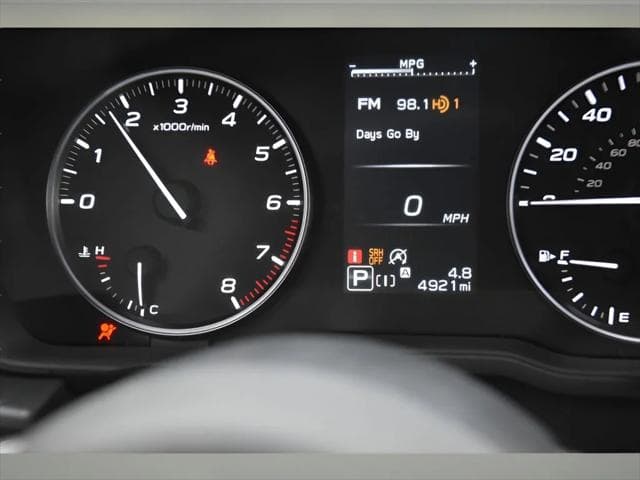2025 Subaru Impreza Hatchback in Crystal Black Silica thumbnail 19