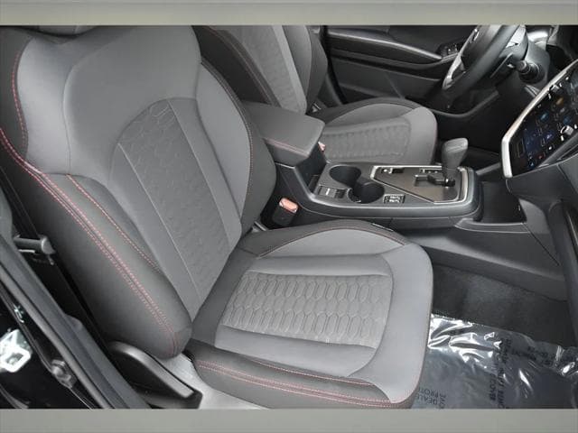 2025 Subaru Impreza Hatchback in Crystal Black Silica thumbnail 29