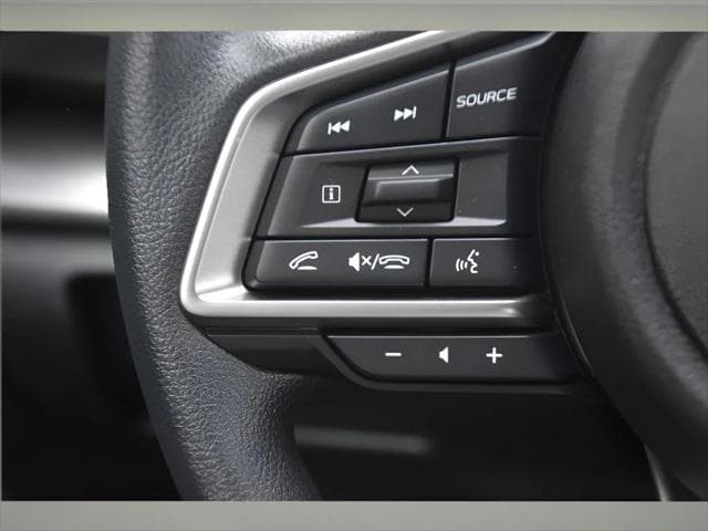 2025 Subaru Impreza Hatchback in Crystal Black Silica thumbnail 31