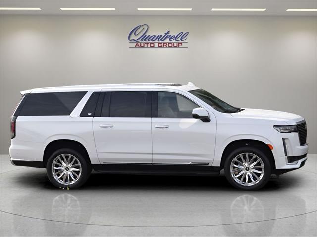 2023 Cadillac Escalade ESV SUV in Crystal White Tricoat thumbnail 3