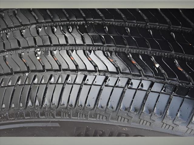 2023 Cadillac Escalade ESV SUV in Crystal White Tricoat thumbnail 11