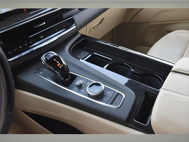 2023 Cadillac Escalade ESV SUV in Crystal White Tricoat thumbnail 38