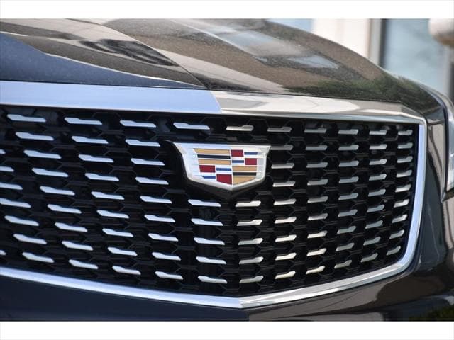 2025 Cadillac XT5 SUV in Stellar Black Metallic thumbnail 9