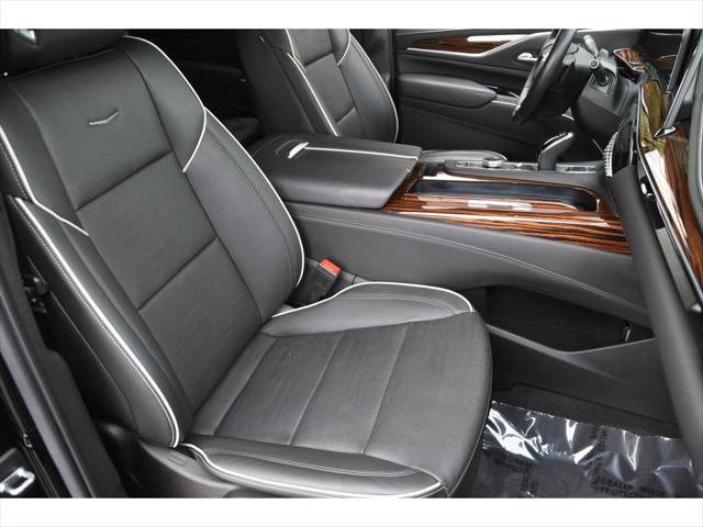2022 Cadillac Escalade SUV in Black Raven thumbnail 31