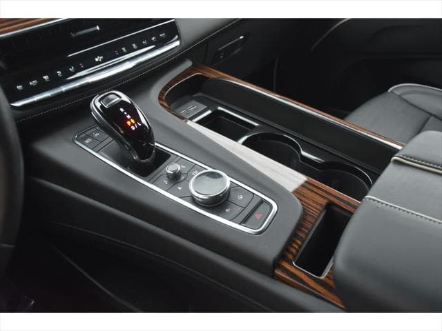 2022 Cadillac Escalade SUV in Black Raven thumbnail 38