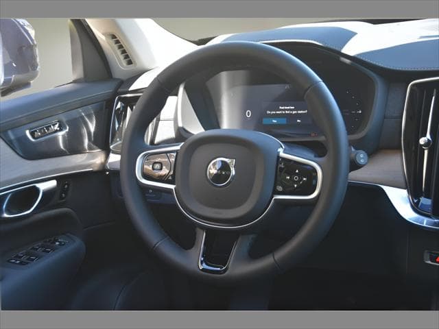2026 Volvo XC90 Plug-In Hybrid SUV in Denim Blue Metallic thumbnail 16