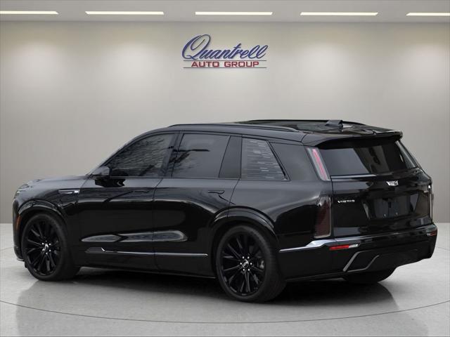 2026 Cadillac VISTIQ SUV in Stellar Black Metallic thumbnail 6