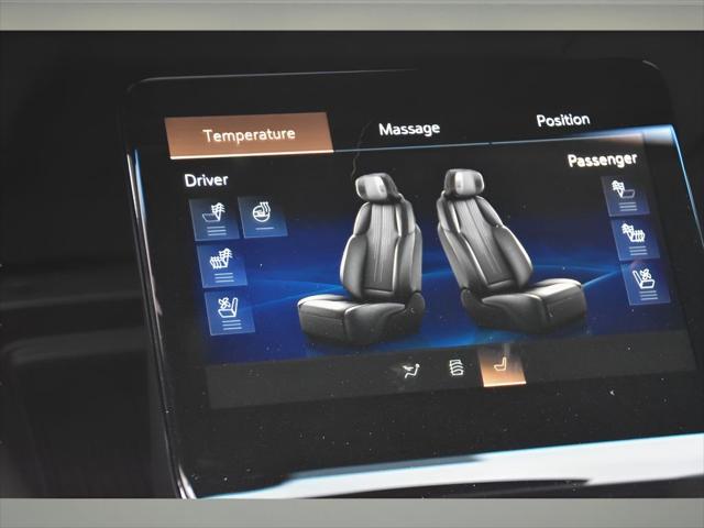 2026 Cadillac VISTIQ SUV in Stellar Black Metallic thumbnail 26