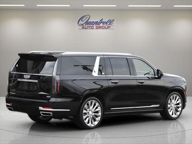 2026 Cadillac Escalade ESV SUV in Black Raven thumbnail 4