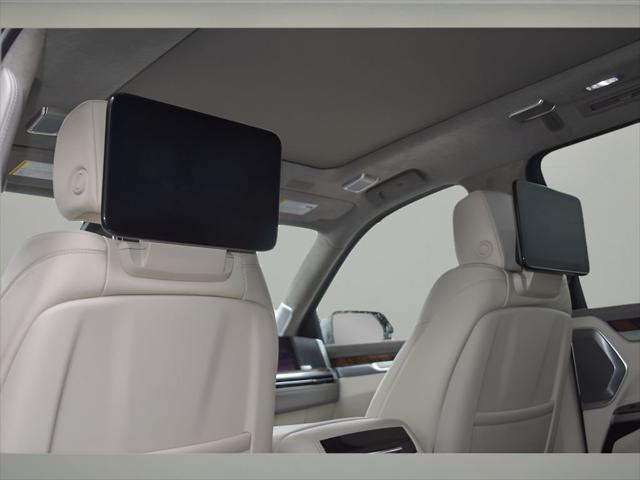 2026 Cadillac Escalade ESV SUV in Black Raven thumbnail 16