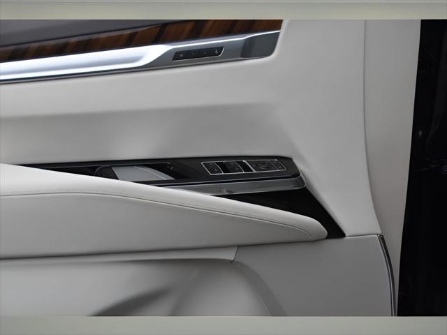 2026 Cadillac Escalade ESV SUV in Black Raven thumbnail 28