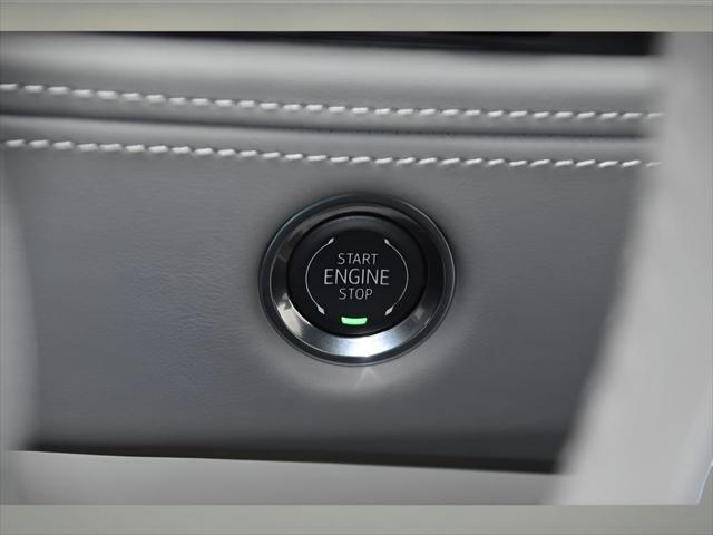 2026 Cadillac Escalade ESV SUV in Black Raven thumbnail 36