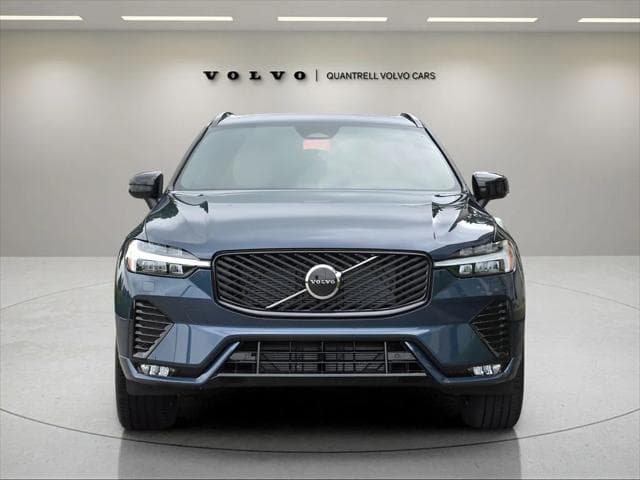 2026 Volvo XC60 SUV in Denim Blue Metallic thumbnail 9