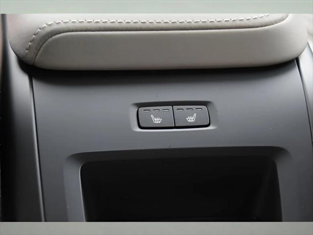 2026 Volvo XC60 SUV in Denim Blue Metallic thumbnail 16