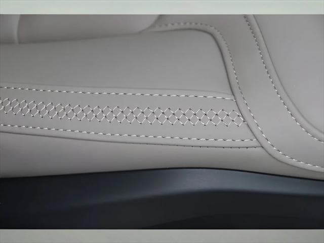 2026 Volvo XC60 SUV in Denim Blue Metallic thumbnail 29