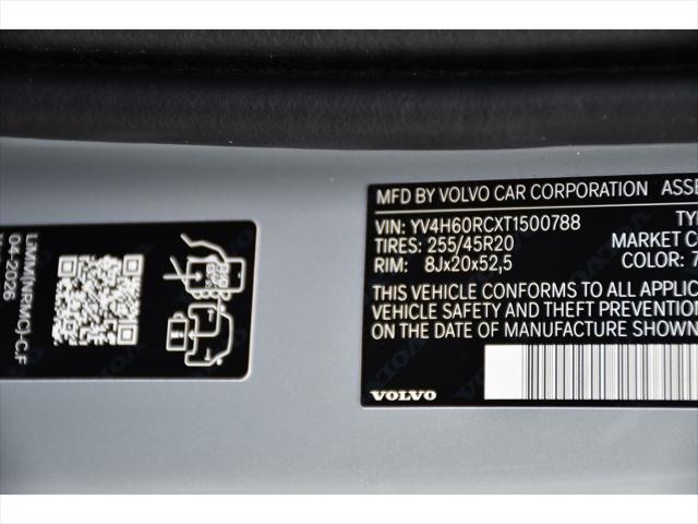 2026 Volvo XC60 Plug-In Hybrid SUV in Vapour Grey Metallic thumbnail 26