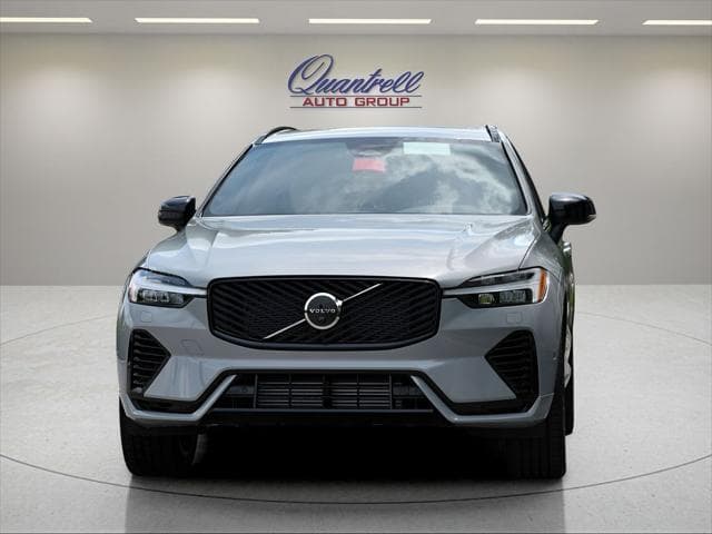 2026 Volvo XC60 Plug-In Hybrid SUV in Vapour Grey Metallic thumbnail 9