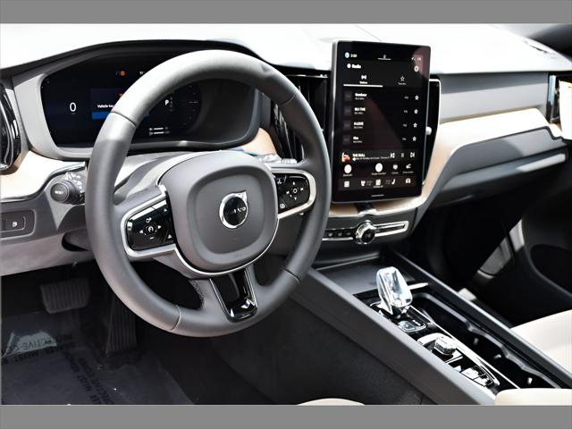 2026 Volvo XC60 Plug-In Hybrid SUV in Vapour Grey Metallic thumbnail 12