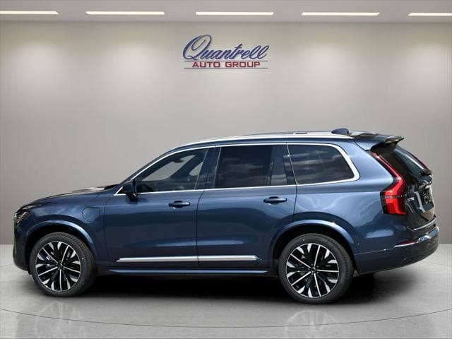 2026 Volvo XC90 Plug-In Hybrid SUV in Denim Blue Metallic thumbnail 7