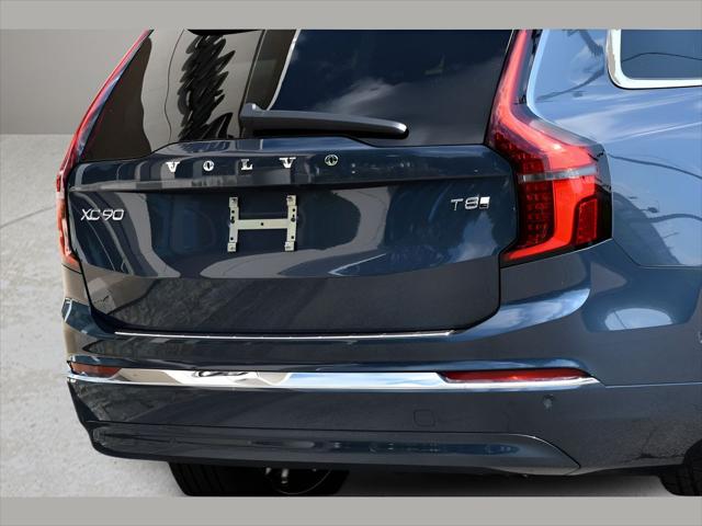 2026 Volvo XC90 Plug-In Hybrid SUV in Denim Blue Metallic thumbnail 30