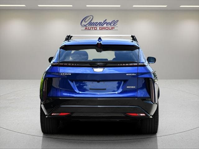 2025 Cadillac LYRIQ SUV in Opulent Blue Metallic thumbnail 5