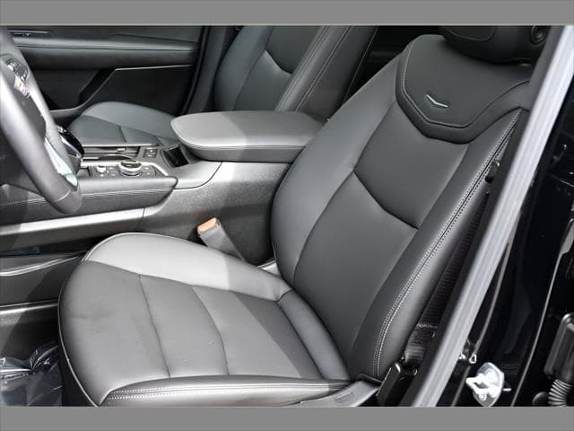 2024 Cadillac XT6 SUV in Stellar Black Metallic thumbnail 14