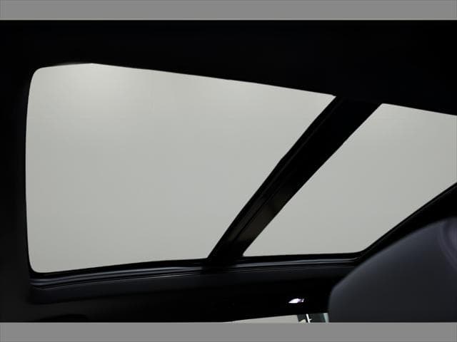 2024 Cadillac XT6 SUV in Stellar Black Metallic thumbnail 15