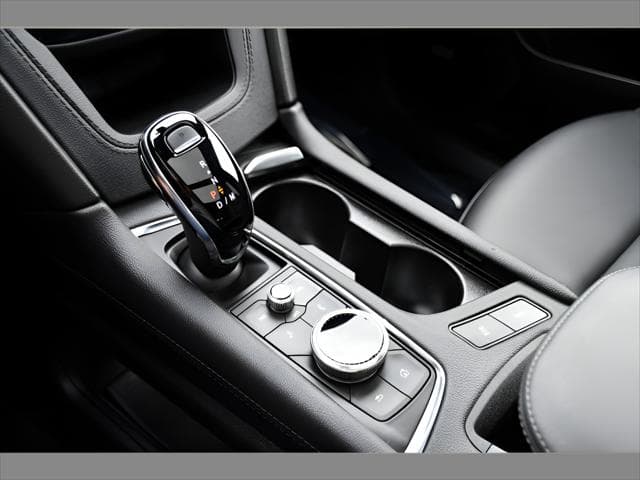 2024 Cadillac XT6 SUV in Stellar Black Metallic thumbnail 37