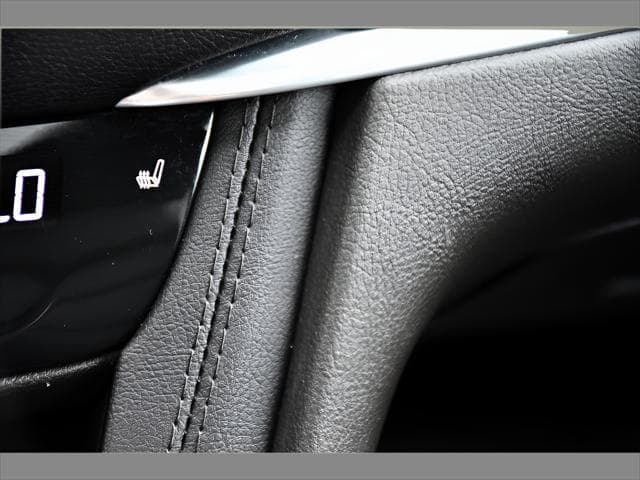 2024 Cadillac XT6 SUV in Stellar Black Metallic thumbnail 39