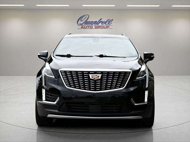 2024 Cadillac XT5 SUV in Stellar Black Metallic thumbnail 9