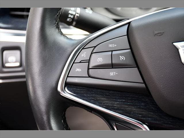2024 Cadillac XT5 SUV in Stellar Black Metallic thumbnail 36