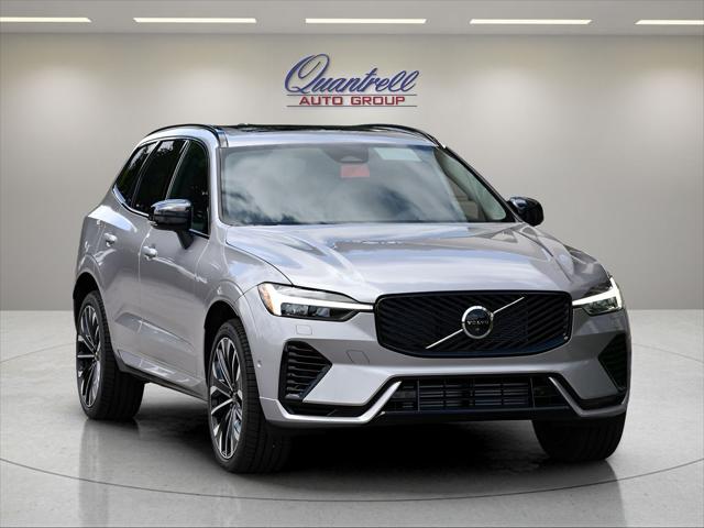 2026 Volvo XC60 Plug-In Hybrid SUV in Aurora Silver thumbnail 2